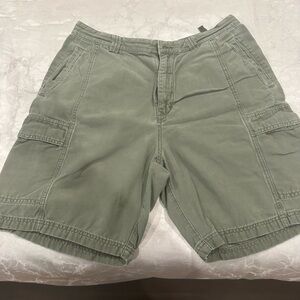 Tommy Bahama Relax Fit Green Shorts size 34